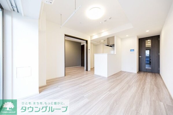 ミリアレジデンス新宿御苑の物件内観写真